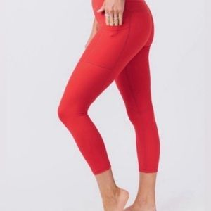 ZYIA red Pocket Brilliant Hi-RISE LEGGINGS capri EUC PERFECT! size   S 4